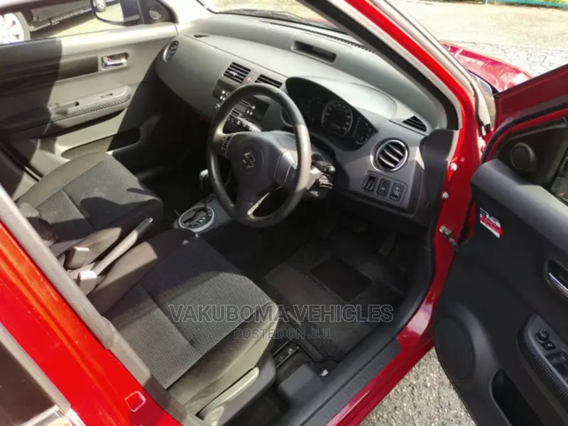 Suzuki Swift 2006 Red