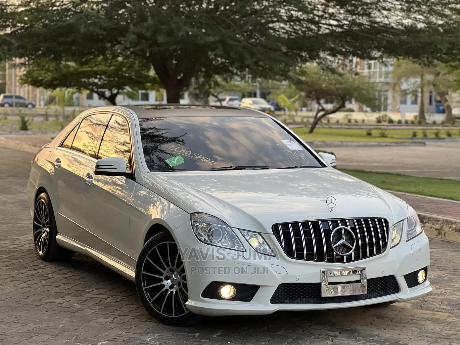 Mercedes-Benz E250 2011 White