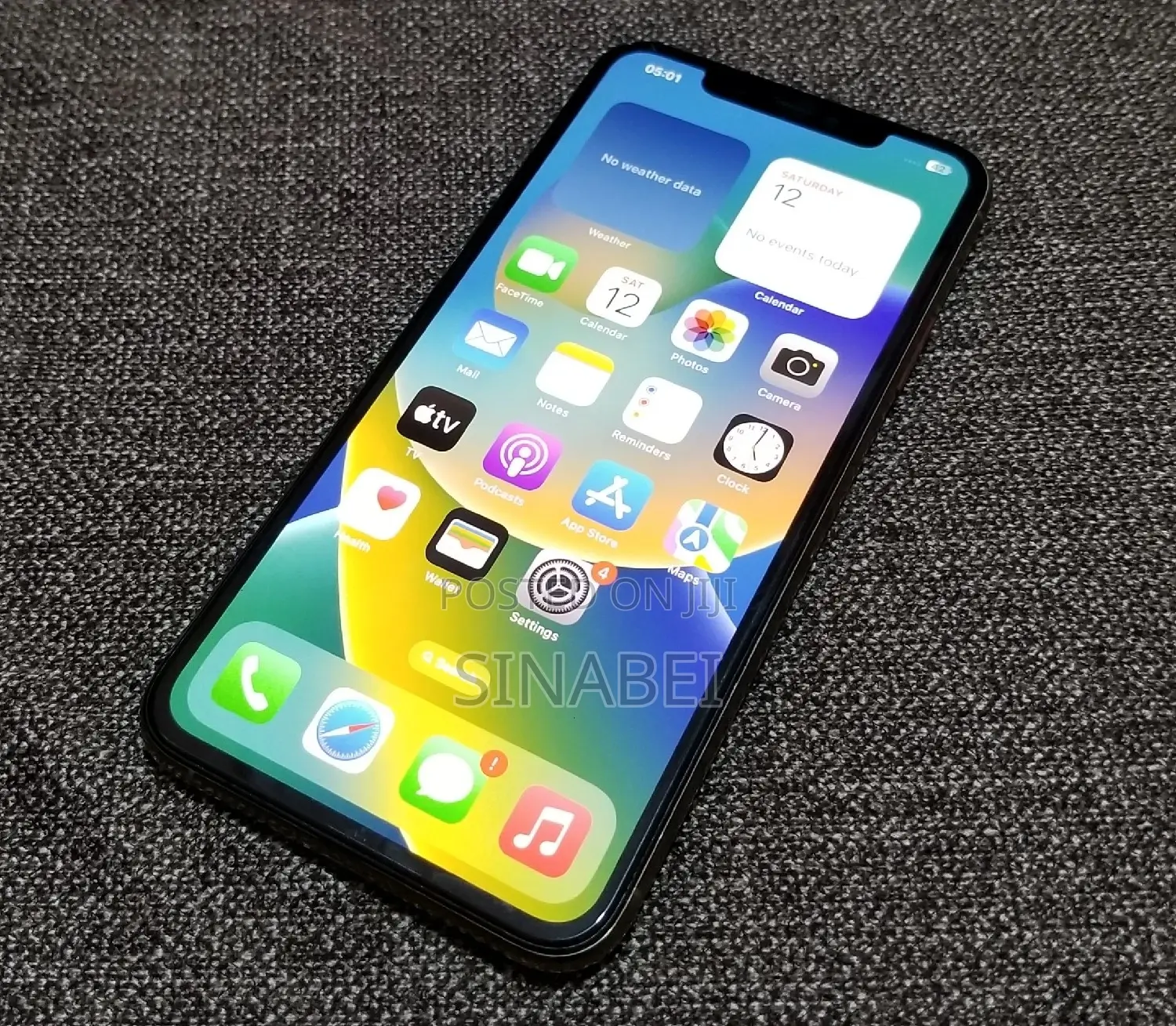 Apple iPhone 11 Pro Max 64 GB Gold