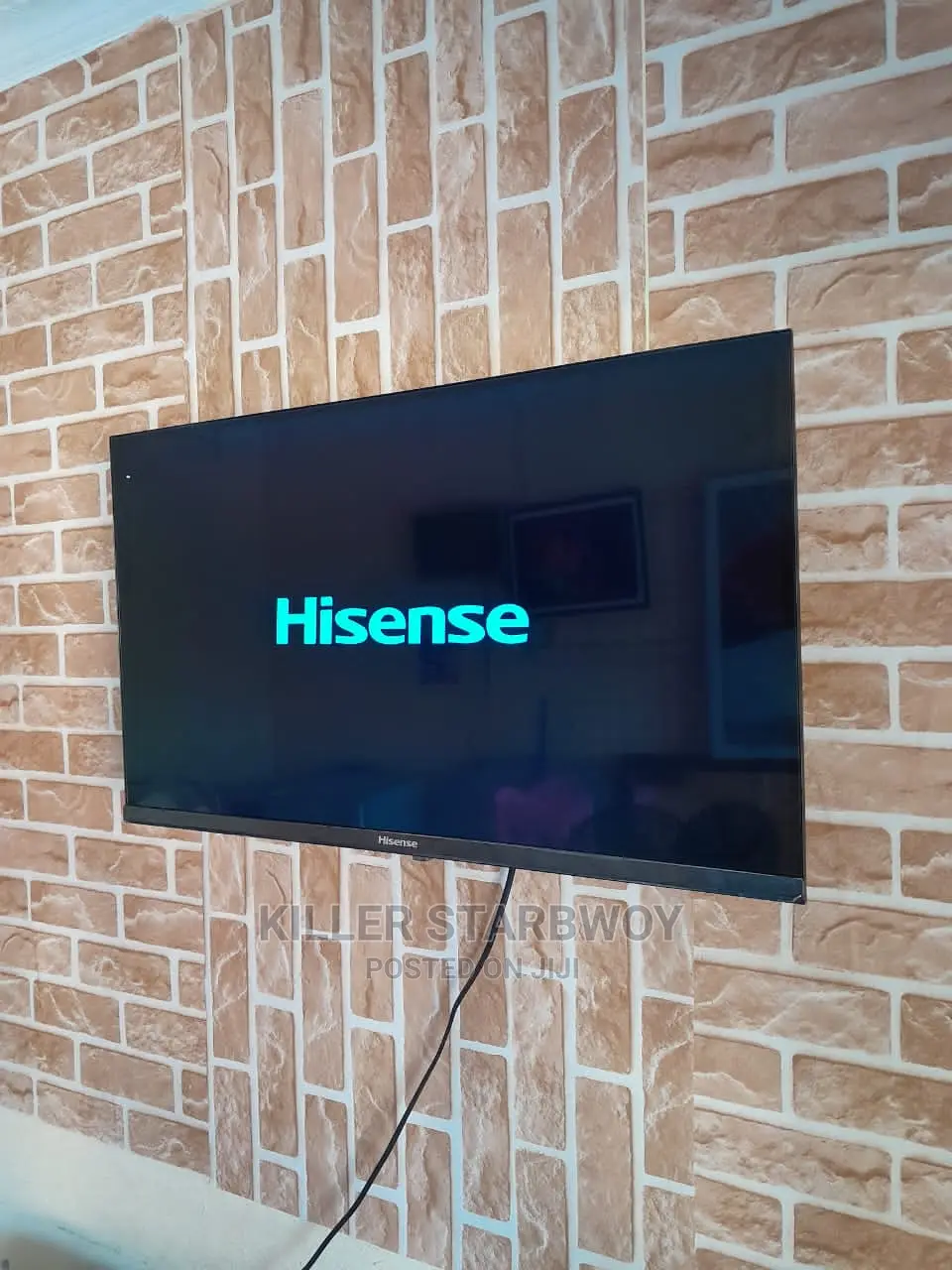 Hisense Inchi 32 Frameless