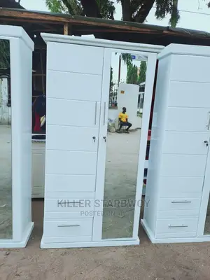Kabati Mpya Za Nguo Milango 2