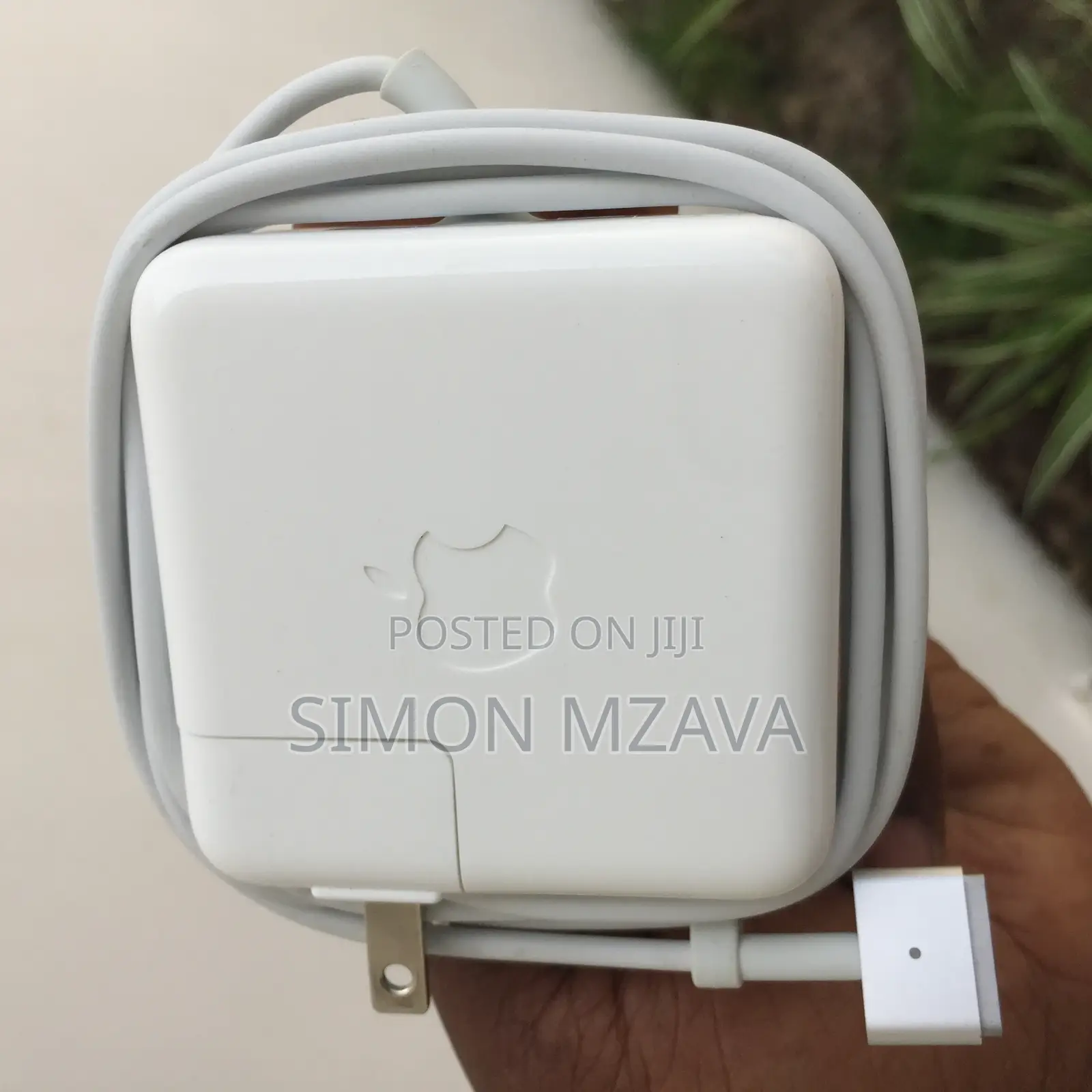 Adapta Za Laptop Apple Halisi (Org) Kutoka Marekani Na UK.
