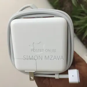 Adapta Za Laptop Apple Halisi (Org) Kutoka Marekani Na UK.