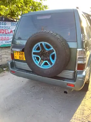 Toyota Land Cruiser Prado 2.7 16V 3dr 1997 Green