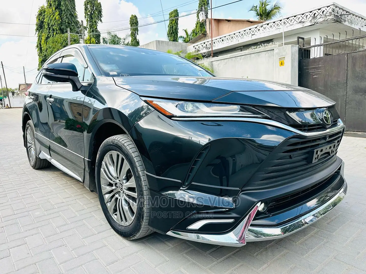Toyota Harrier 2021 Black