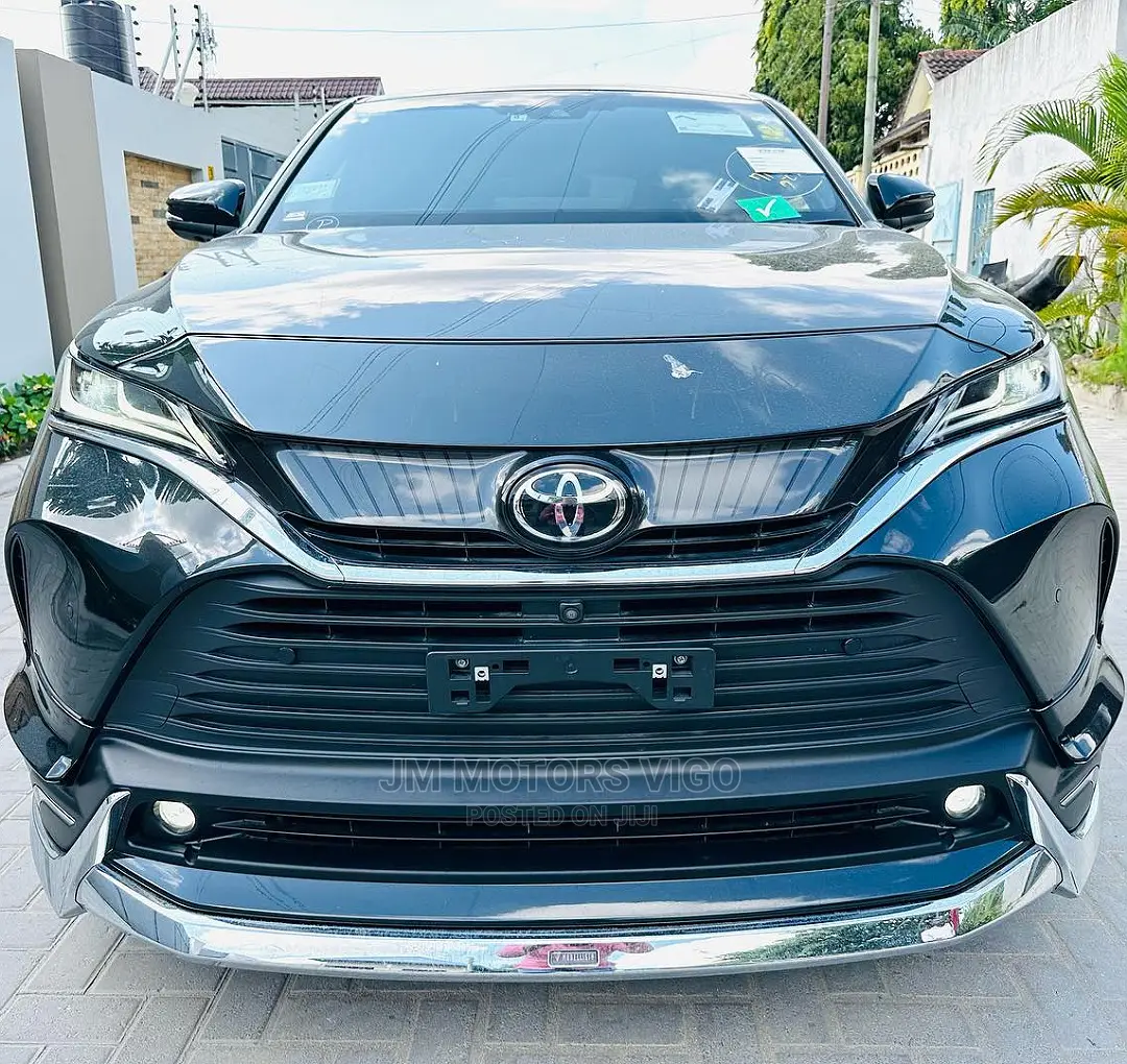 Toyota Harrier 2021 Black