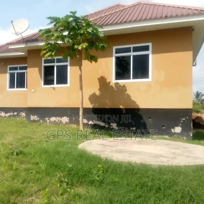 4bdrm House in Mbezi Msumi, Kinondoni for sale