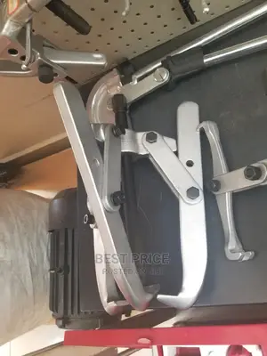 3 JAW PULLER 12 Inch