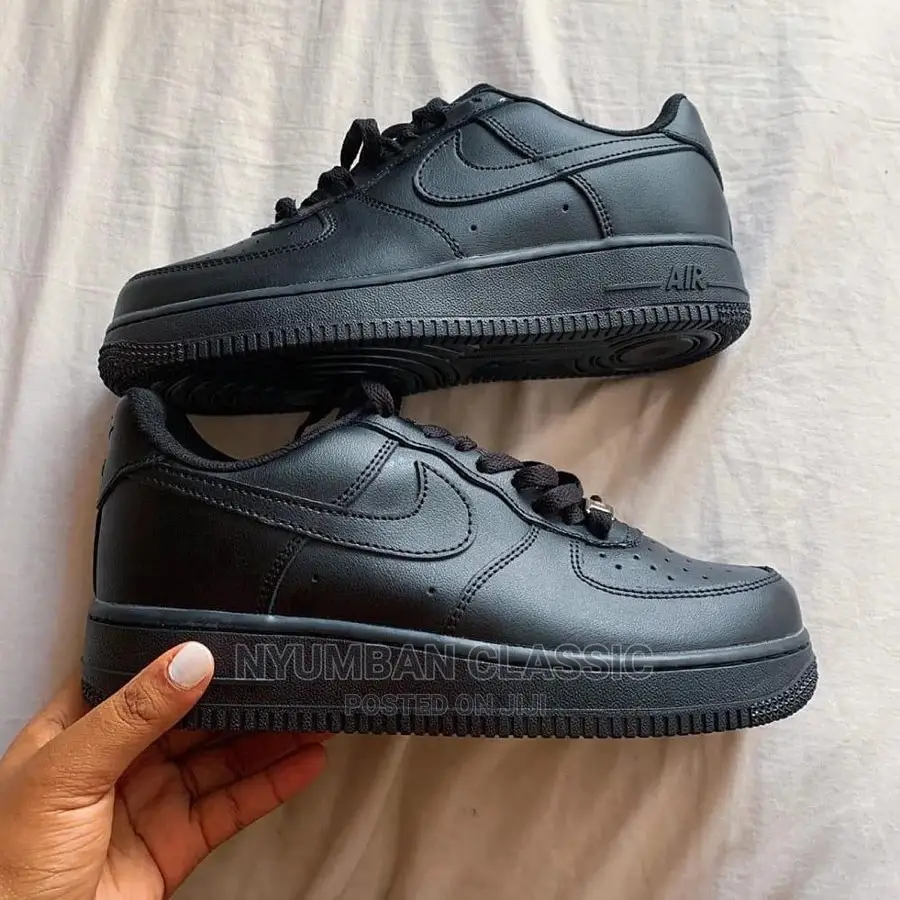 Original Nike Sneakers