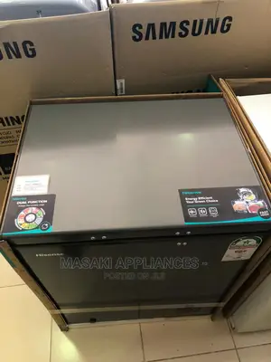 Offer! New Hisense Chest Freezer FC-18DD4SA 136L