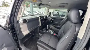 Toyota Land Cruiser 2011 Black