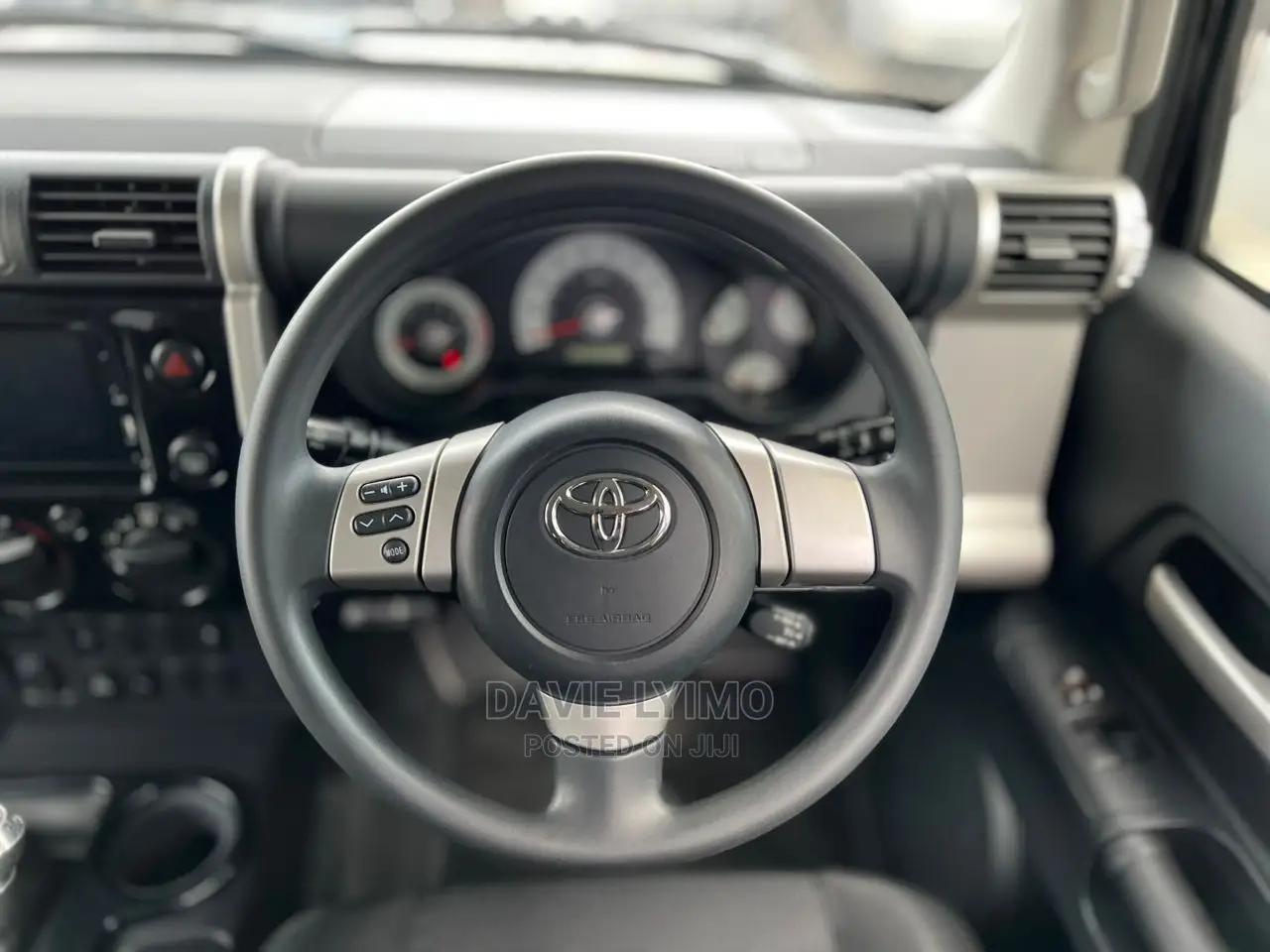 Toyota Land Cruiser 2011 Black