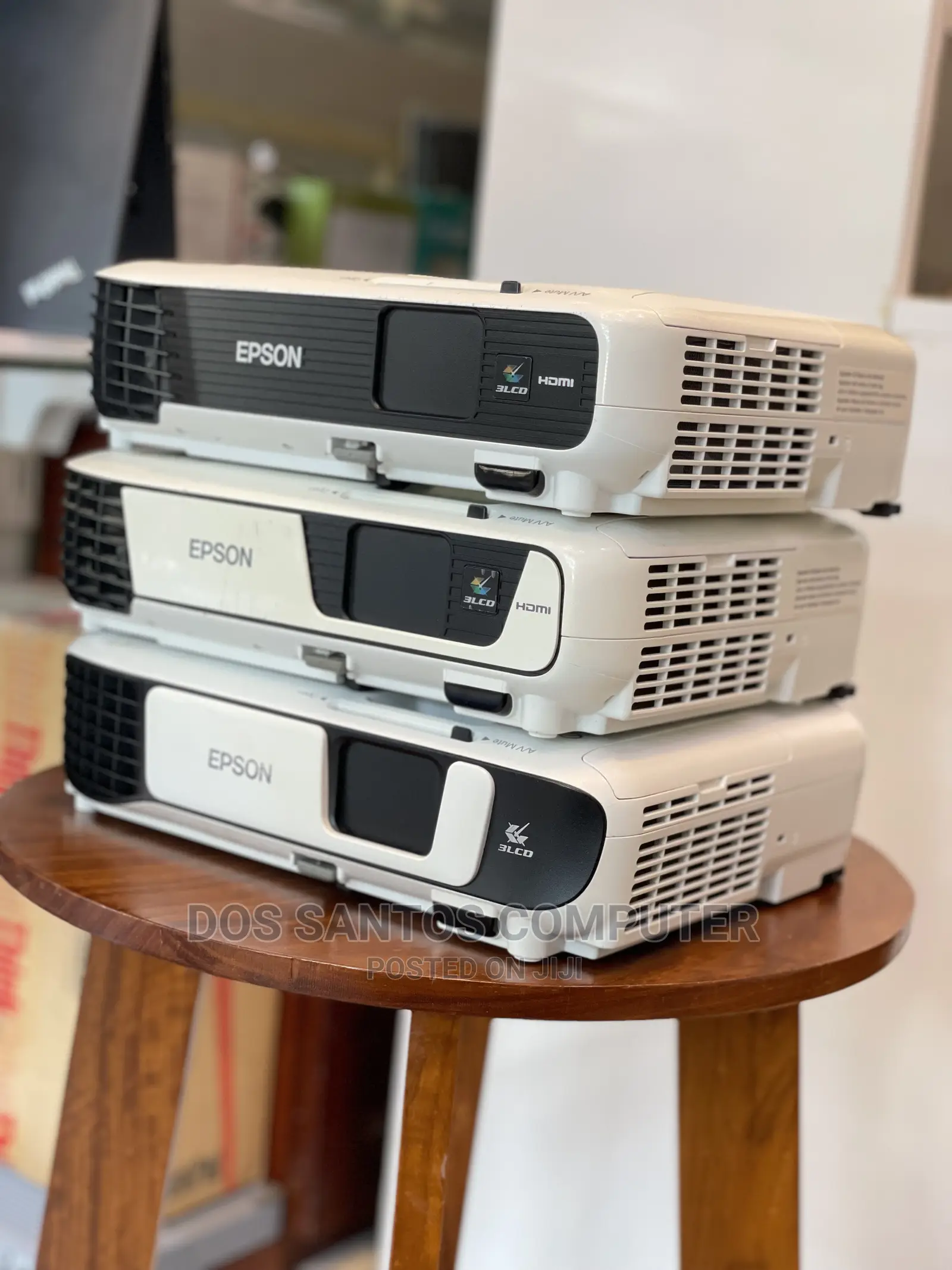 HD EPSON Projectors 100 Inches Display