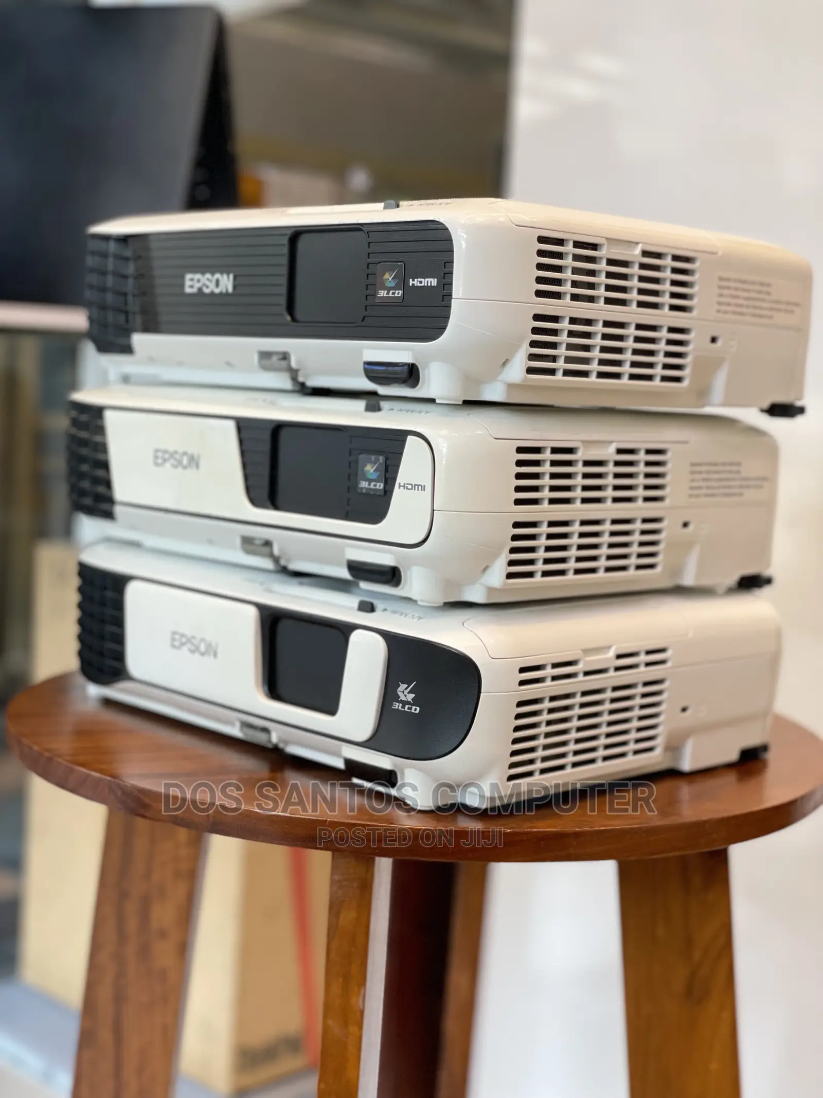 HD EPSON Projectors 100 Inches Display
