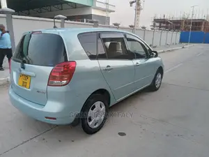 Toyota Corolla Spacio 2004 Blue
