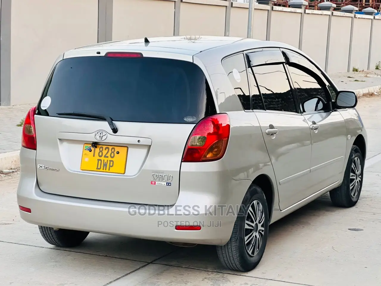 Toyota Corolla Spacio 2002 Silver