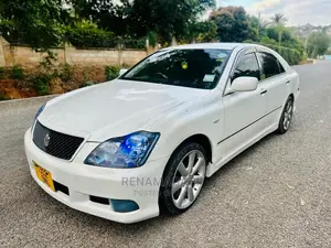 Toyota Crown 2004 Silver