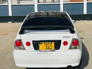 Toyota Altezza 2004 White
