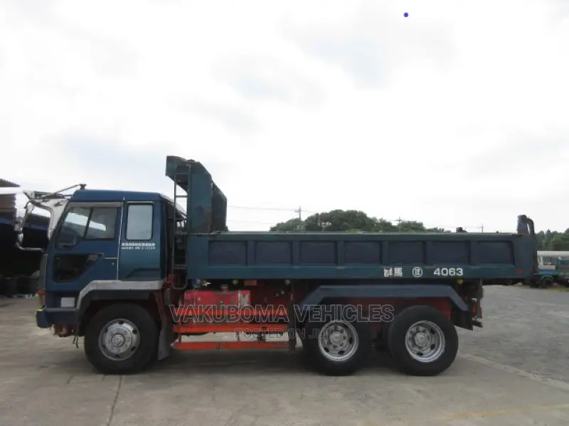 Fuso Great Truck