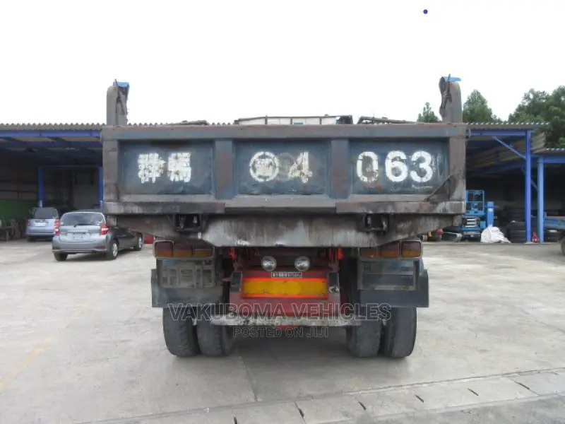 Fuso Great Truck