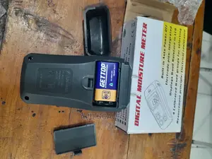 Wood Moisture Meter.