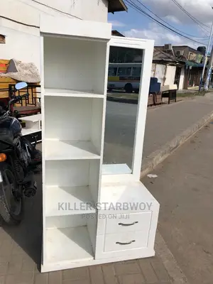 Dresing Table Ya Kisasa