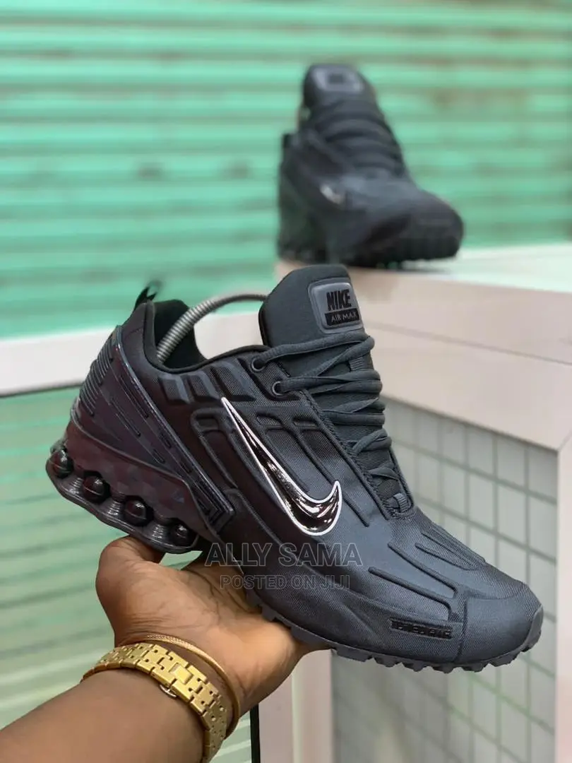 New Nike Sneakers