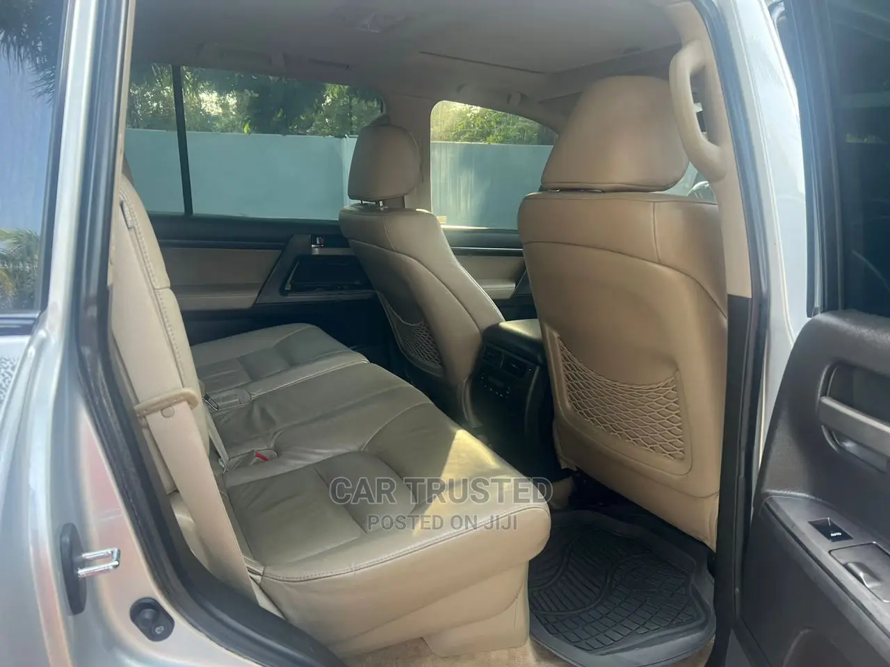 Toyota Land Cruiser 4.0 V6 GX-R 2010 Silver