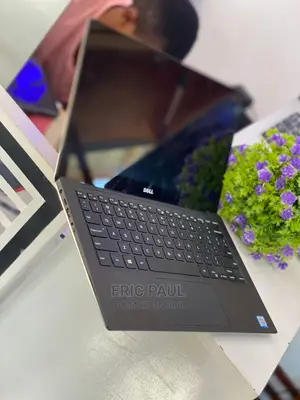 Laptop Dell XPS 13 9360 8GB Intel Core I5 SSD 256GB