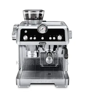 Delonghi La Specialista Espresso Machine Model: EC9335BK
