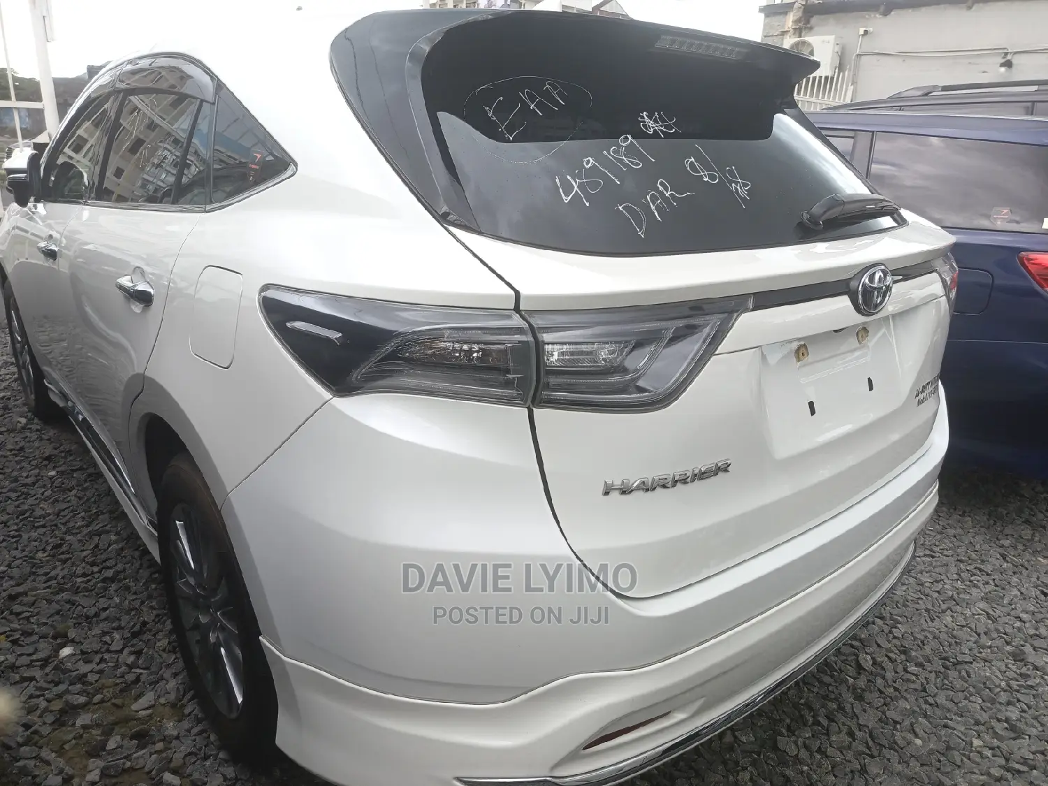 Toyota Harrier 2.0 2014 Pearl