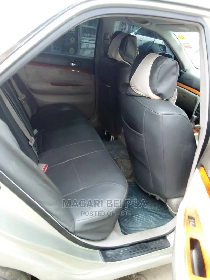 Toyota Mark II 2004 Silver