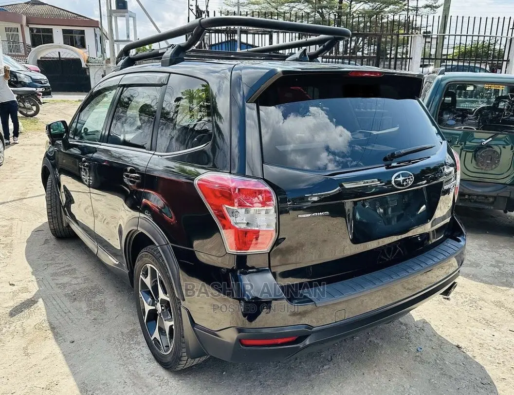 Subaru Forester 2.5X 2013 Black