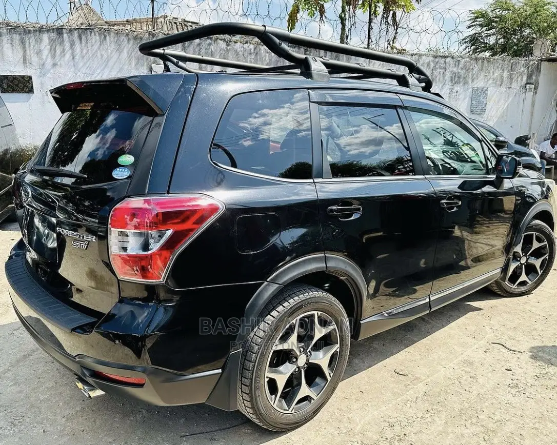 Subaru Forester 2.5X 2013 Black