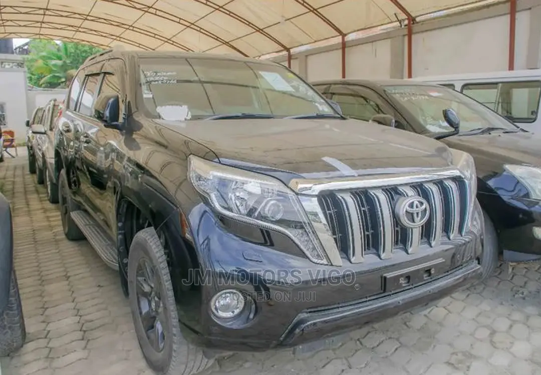 Toyota Land Cruiser Prado 2015 Black