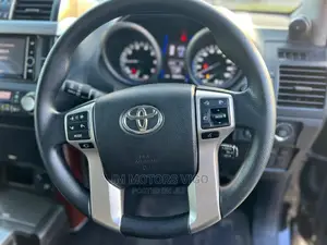 Toyota Land Cruiser Prado 2015 Black