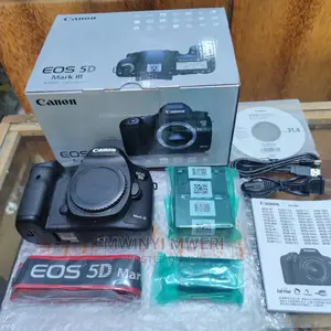 Canon EOS 5D Mark III DSLR Camera Brand New (Body Only)