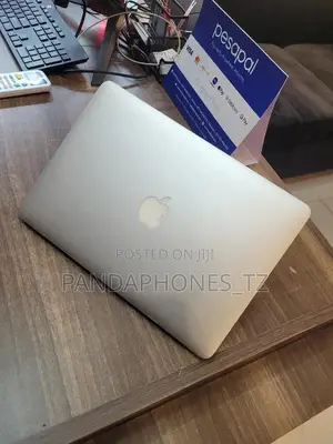 Laptop Apple MacBook 4GB Intel Core i5 SSD 128GB