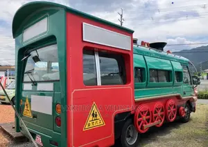 Mitsubishi Fuso Rosa 2000 Green