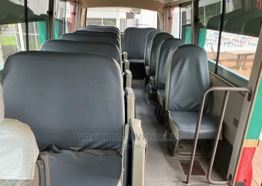Mitsubishi Fuso Rosa 2000 Green