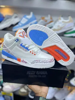 Jordan 3 Sneakers