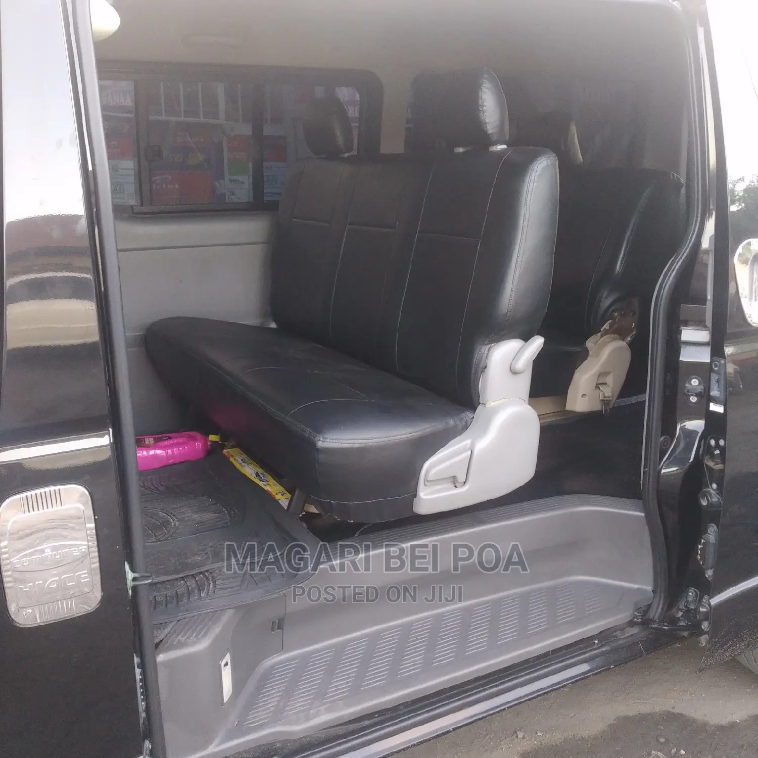 Toyota Quantum 2014 Black