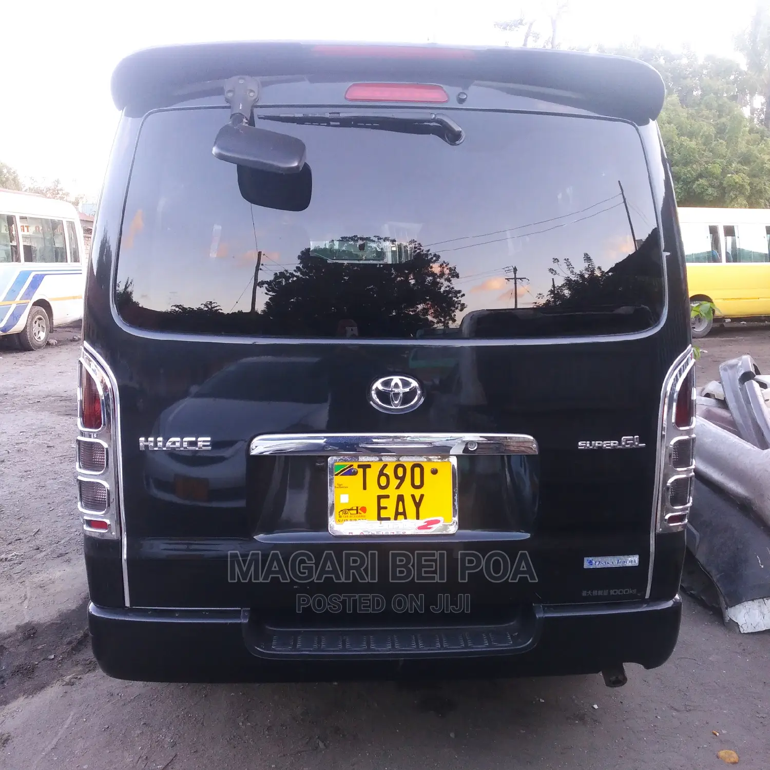 Toyota Quantum 2014 Black