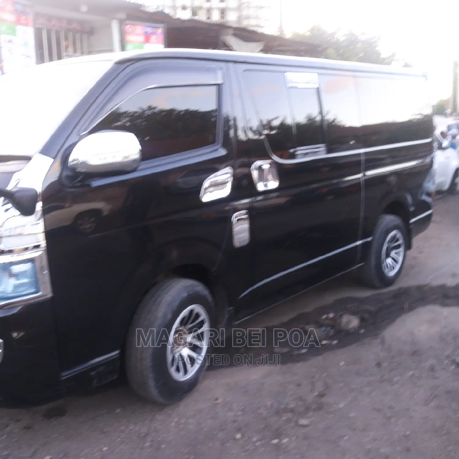 Toyota Quantum 2014 Black