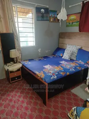 Kitanda 5×6, Godoro Na Bedside