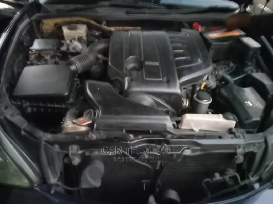 Toyota Brevis 2004 Blue