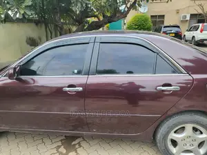 Toyota Mark II 2004 Red