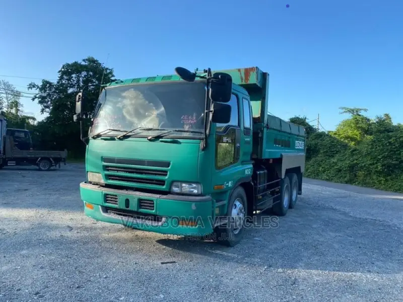Giga Dump Truck