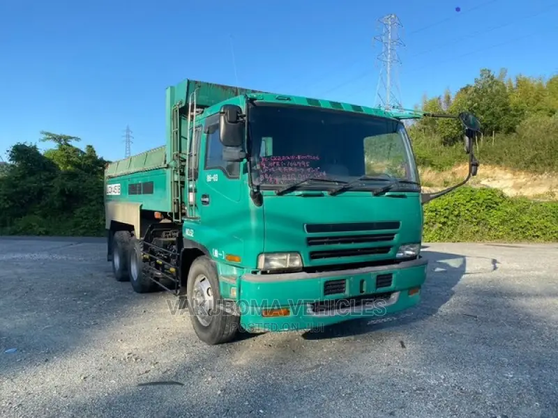 Giga Dump Truck