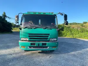 Giga Dump Truck